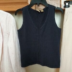 Very cute cotton vest size xs 100 percent cotton